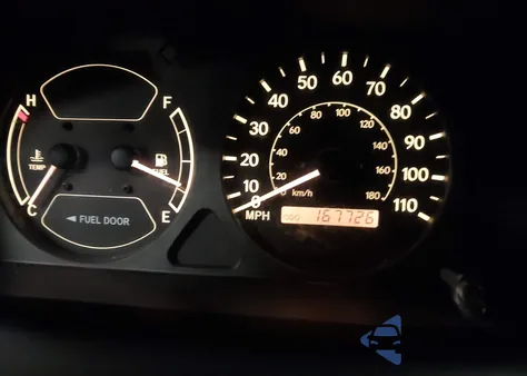 2000 Toyota Corolla Ce из США, поврежденный, VIN 1NXBR12E6YZ350455